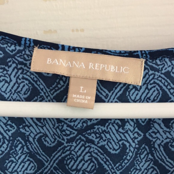 Banana Republic Sleeveless Top - Picture 2 of 3